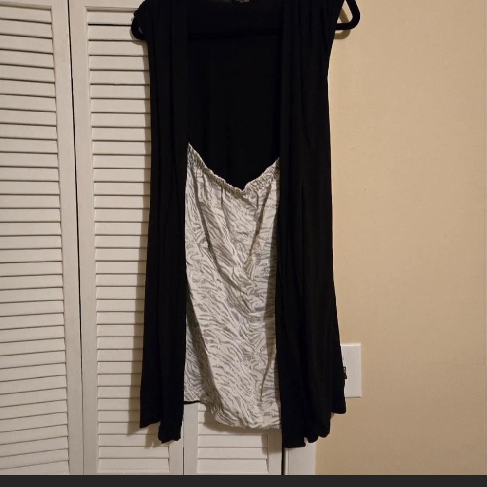 Black and White Women's Tank Top